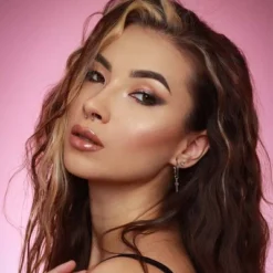 Make-Up Studio Amsterdam Definer Nylon Brush - Makeup Brushes - 24 Flat - 1 Pc -Care Wellness Store GUEST c2cd2c0a 57d0 4213 a83e 85392b8a873d